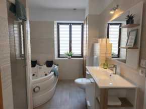 Chez Aurel & Manu - Jacuzzi Sainte-Marie-Aux-Mines